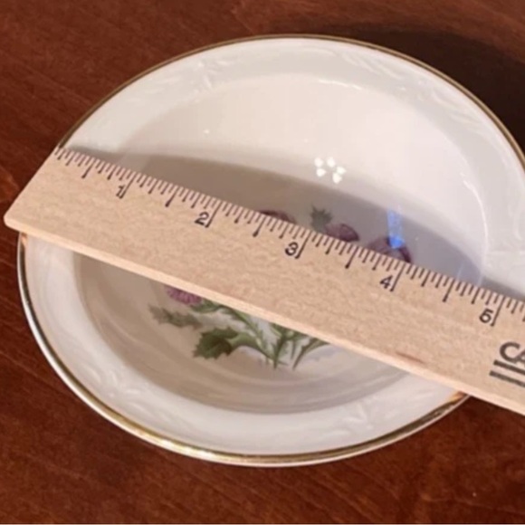 Royal Vale Small Round Dish Thistle Flower Made in England - Discontinued - Picture 4 of 4